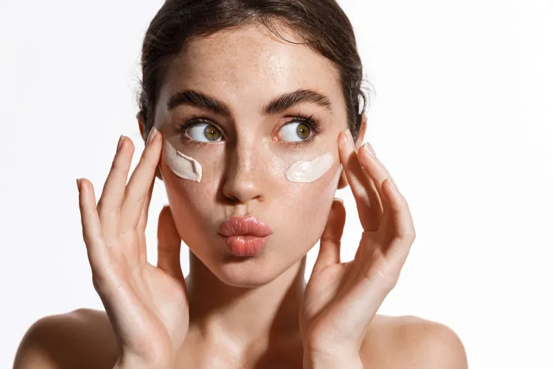 Plated Exosomes: Elevating Post-Procedural Skincare
