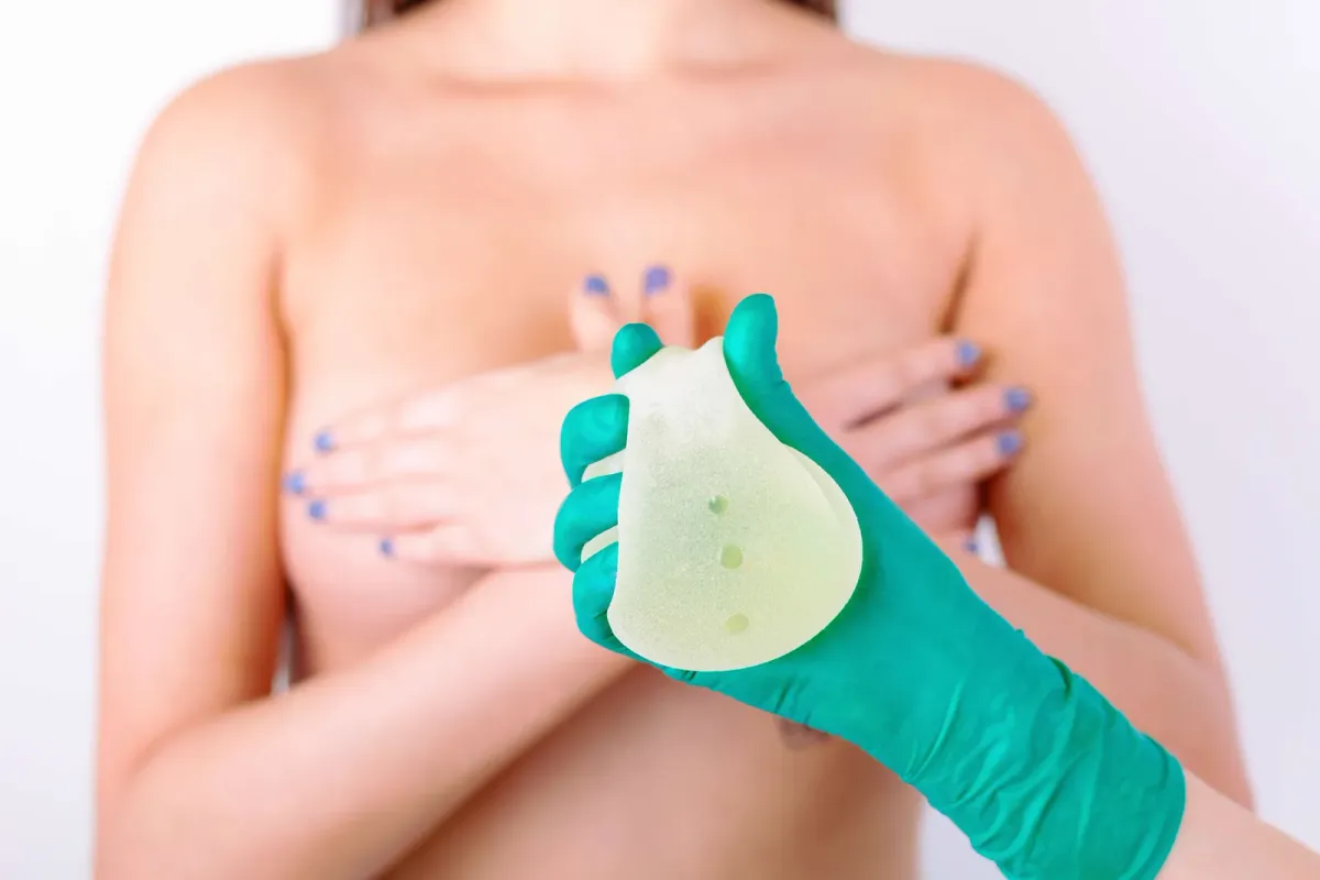 Breast Implant Illness: Understanding Symptoms and Recovery