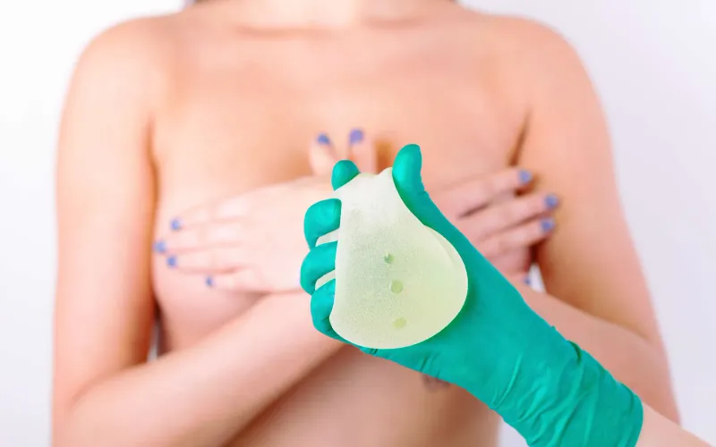 Breast Implant Illness: Understanding Symptoms and Recovery