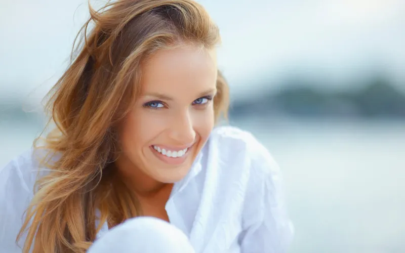What To Know About Intense Pulsed Light (IPL) Phototherapy